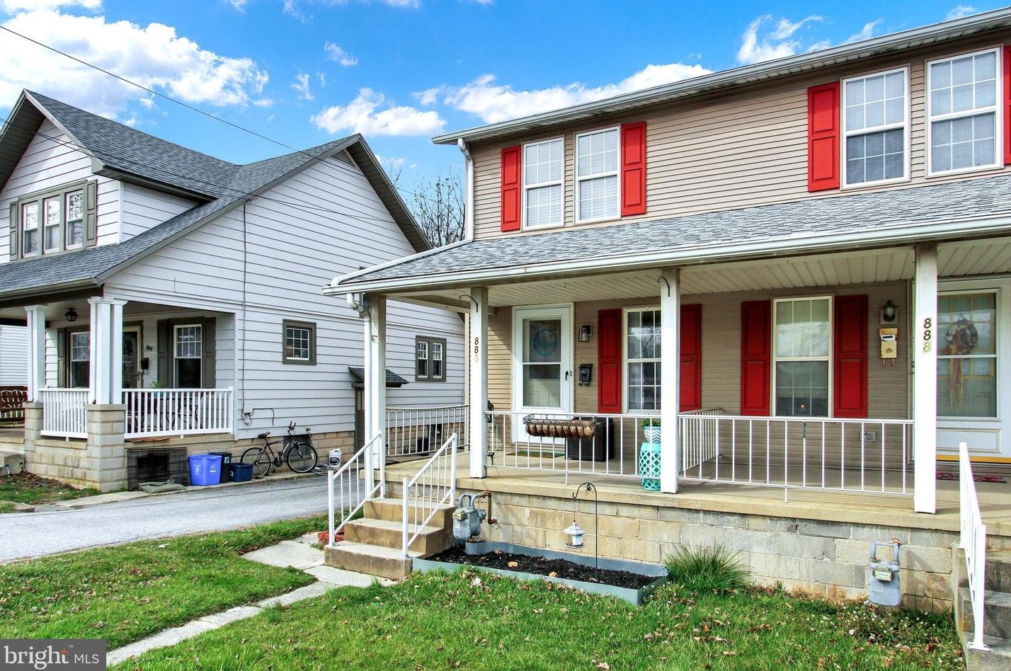 886 York St, Hanover PA  17331-3437 exterior