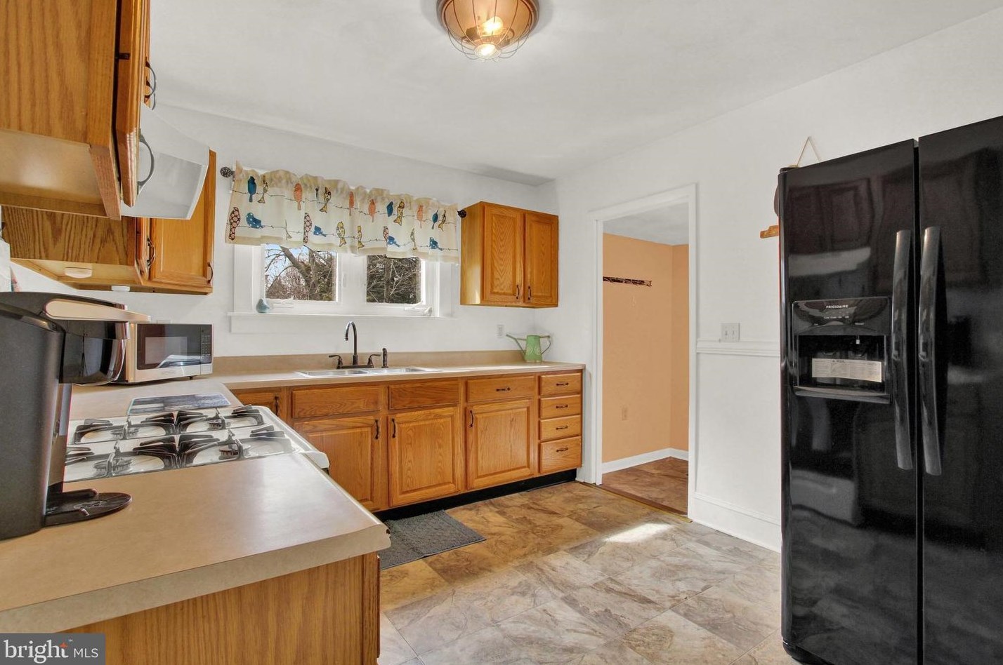 886 York St, Hanover PA  17331-3437 exterior