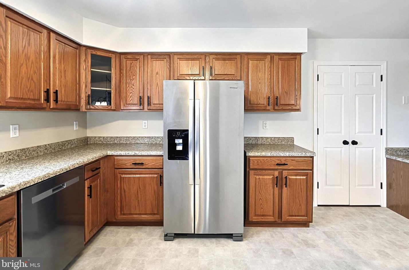 2865 Admire Springs Dr, York PA  17315-4584 exterior