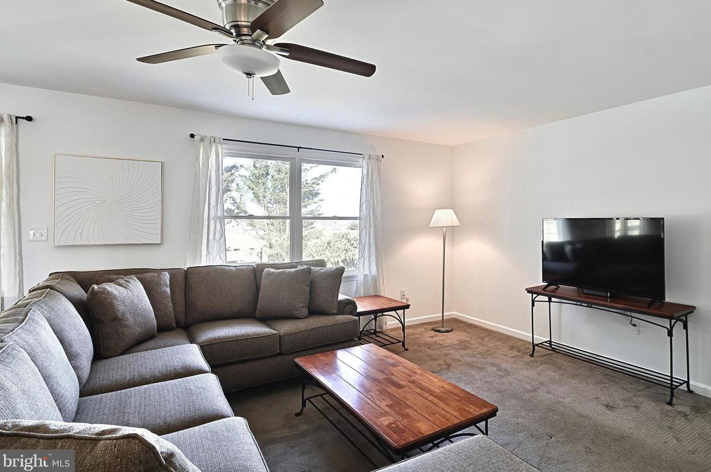2865 Admire Springs Dr, York PA  17315-4584 exterior