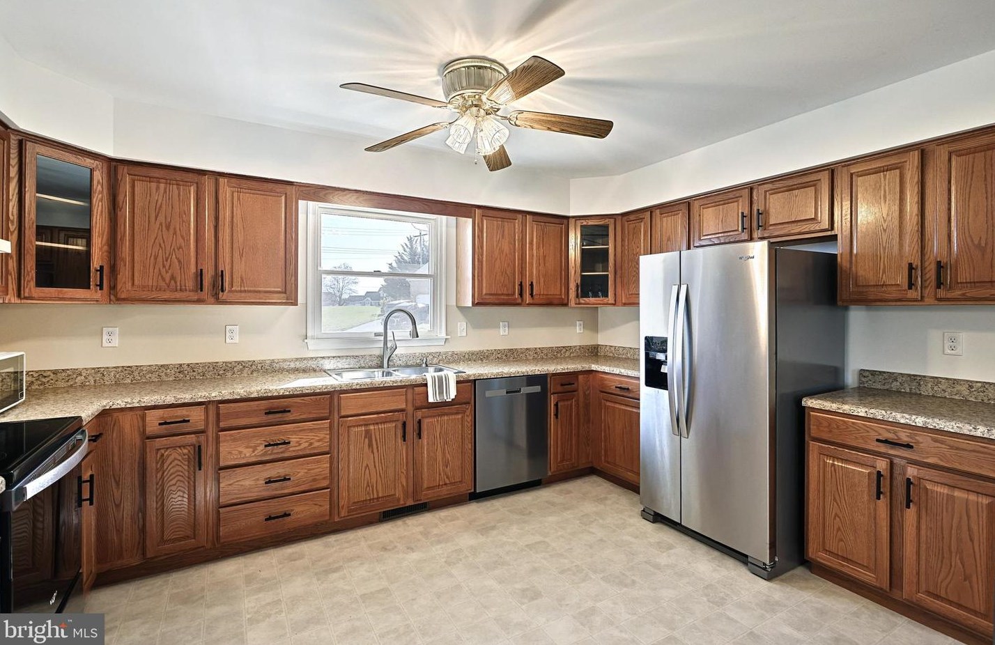 2865 Admire Springs Dr, York PA  17315-4584 exterior