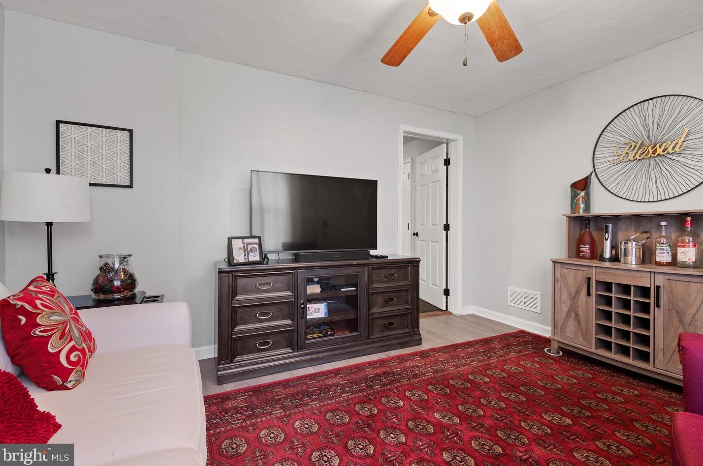 185 Country Ridge Dr, Red Lion PA  17356-8869 exterior