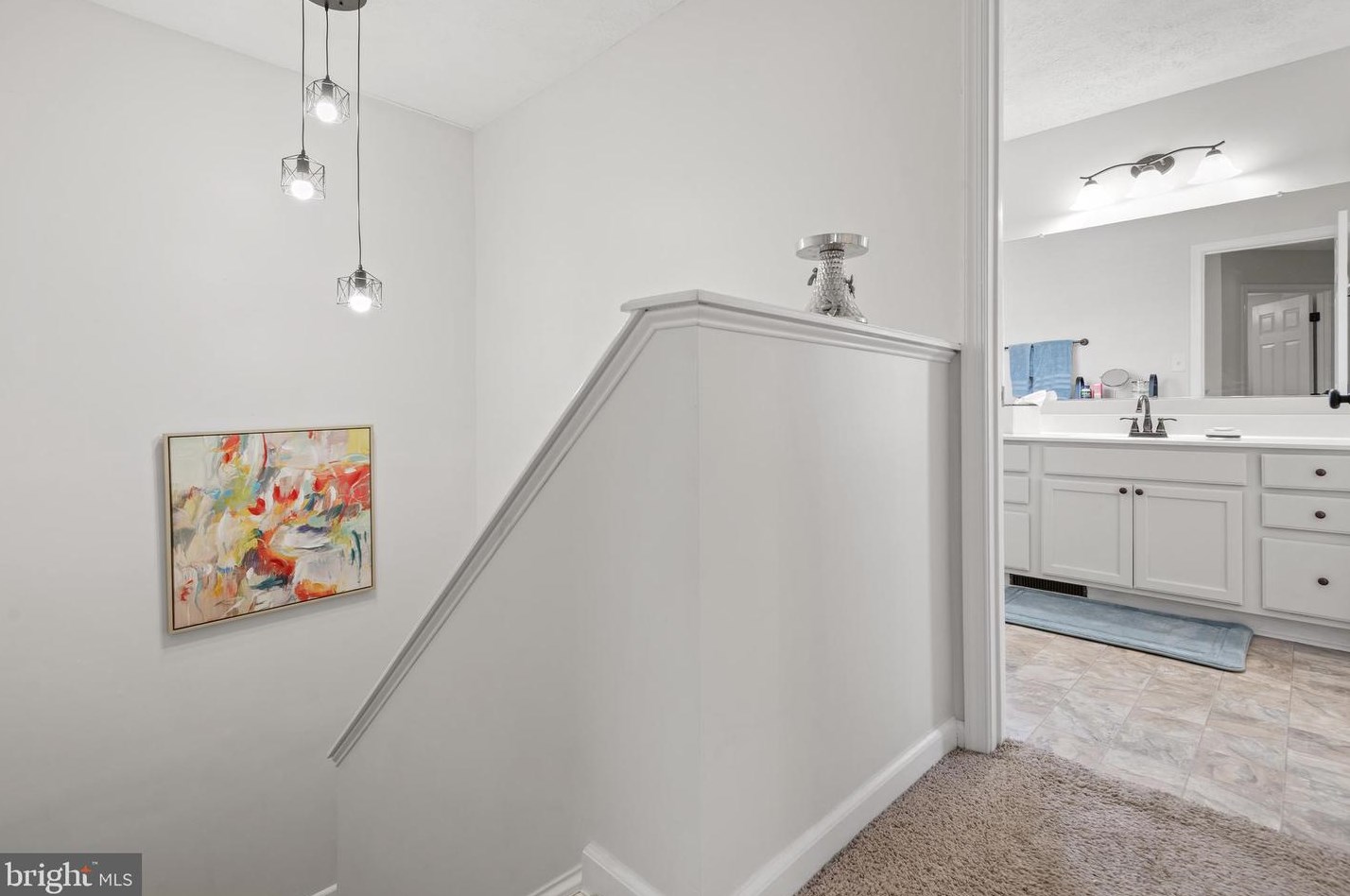 185 Country Ridge Dr, Red Lion PA  17356-8869 exterior