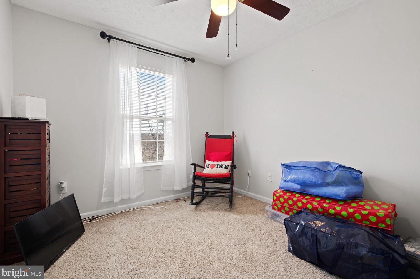 185 Country Ridge Dr, Red Lion PA  17356-8869 exterior