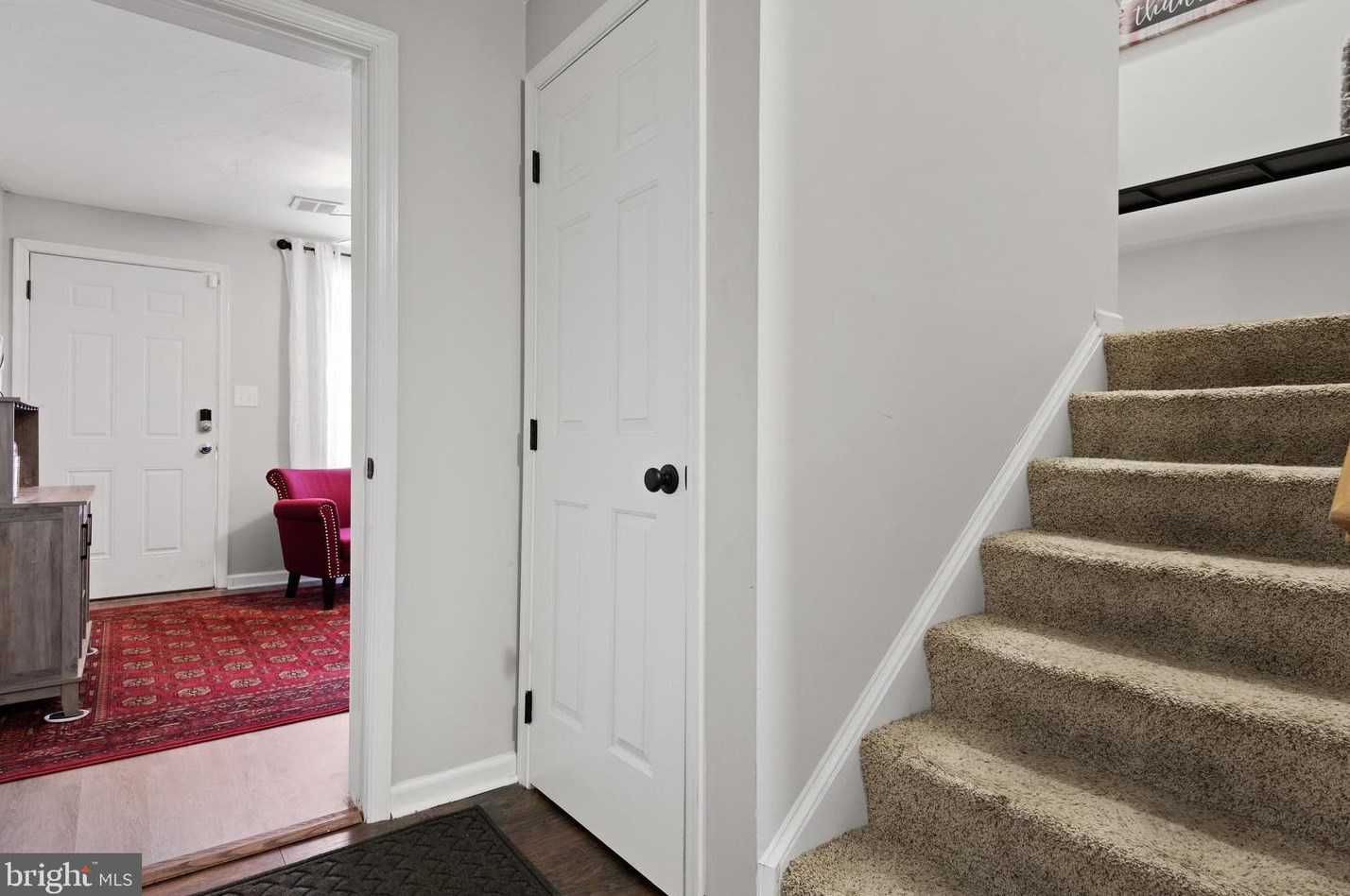 185 Country Ridge Dr, Red Lion PA  17356-8869 exterior