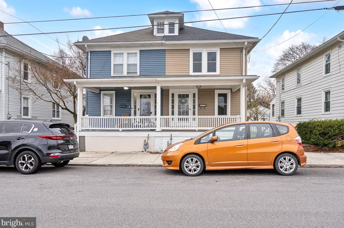 34 Penn St, Hanover PA  17331-1927 exterior