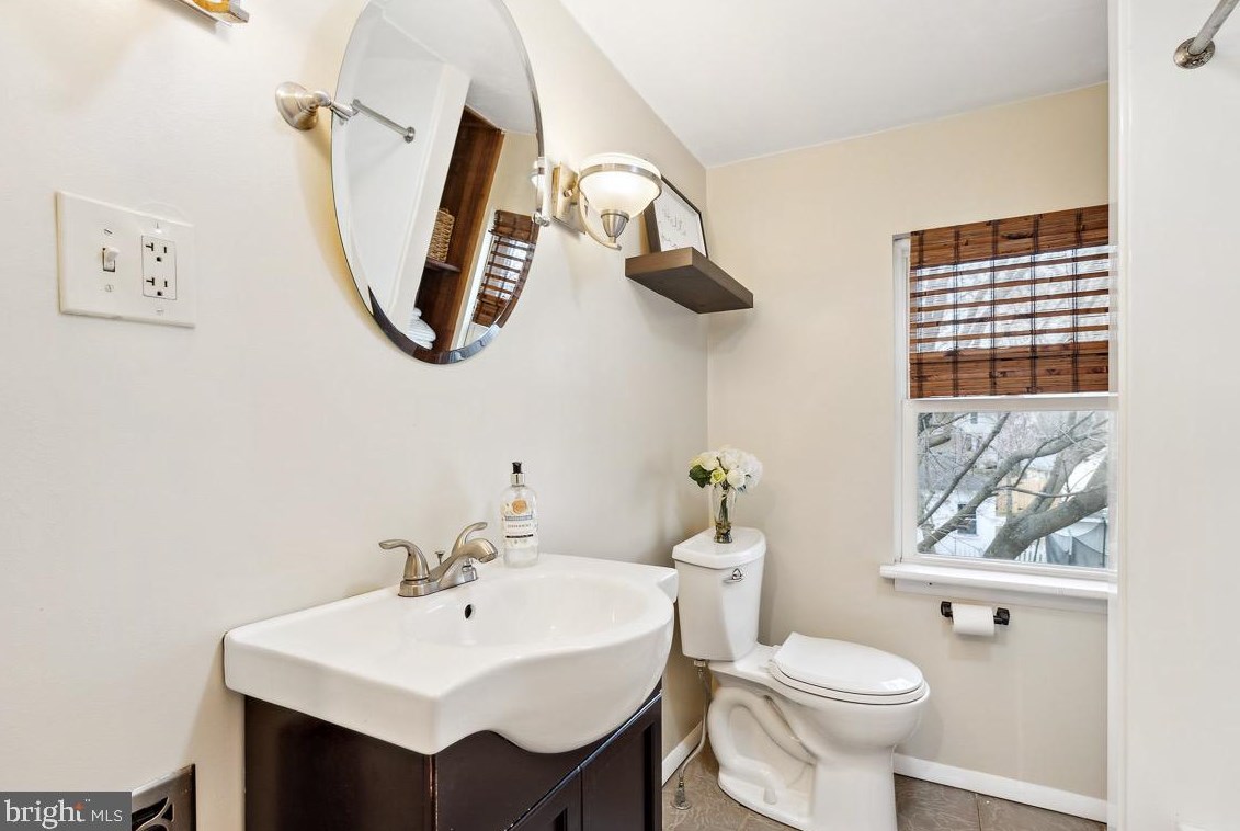 34 Penn St, Hanover PA  17331-1927 exterior