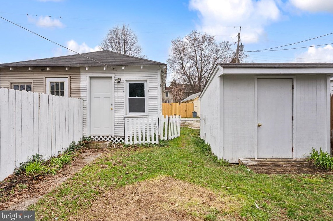 34 Penn St, Hanover PA  17331-1927 exterior