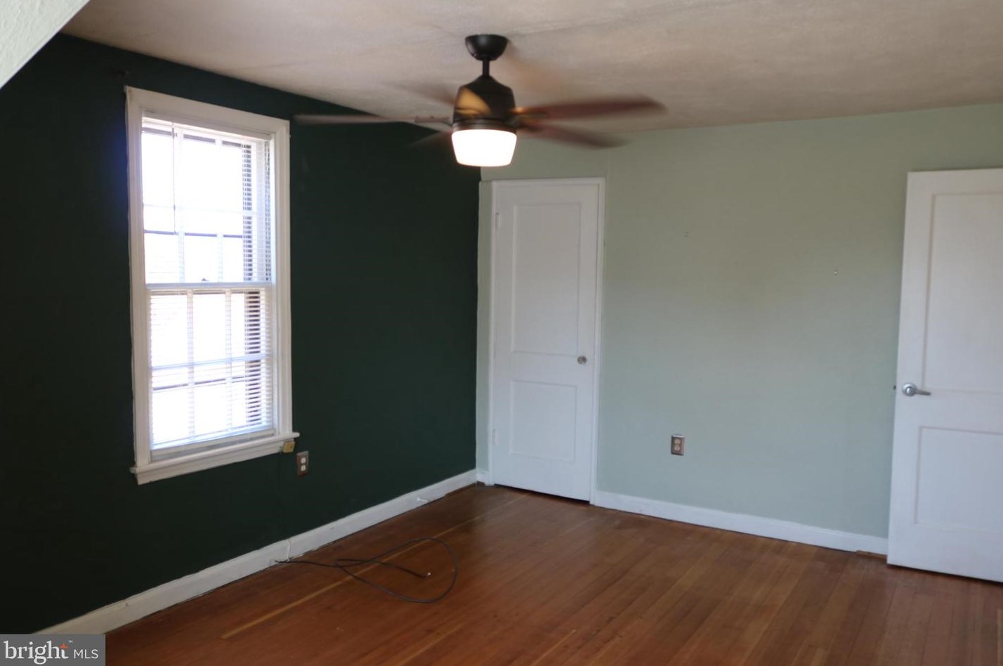 939 Midland Ave, York PA  17403-2935 exterior
