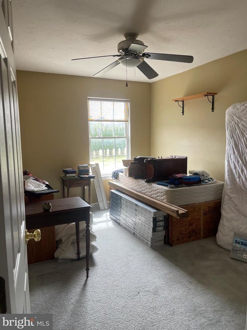 165 Ridgewood Dr, Hanover PA 17331-8473 exterior