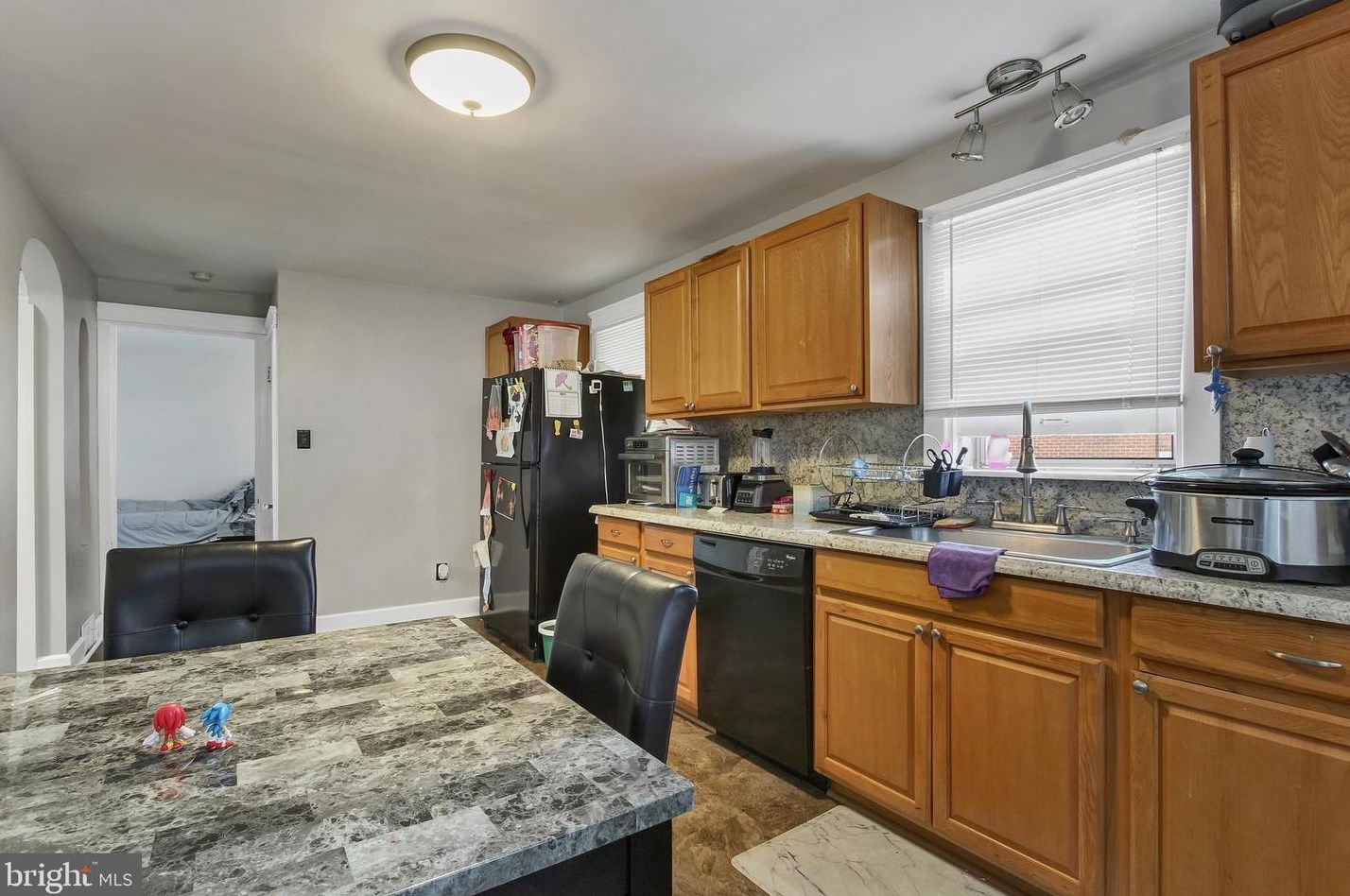 733 York St, Hanover PA 17331-3227 exterior