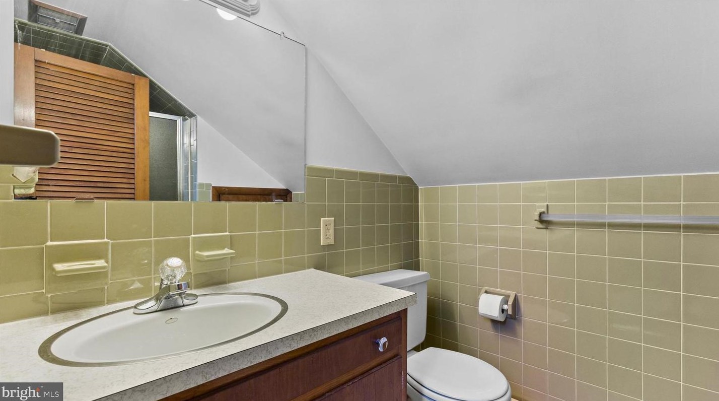 110 Fame Ave, Hanover PA  17331-1535 exterior