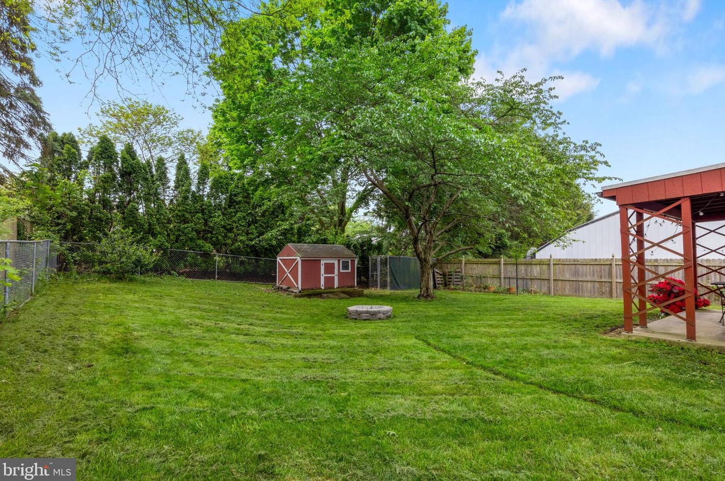 2814 Carlisle Rd, York PA  17408-1473 exterior