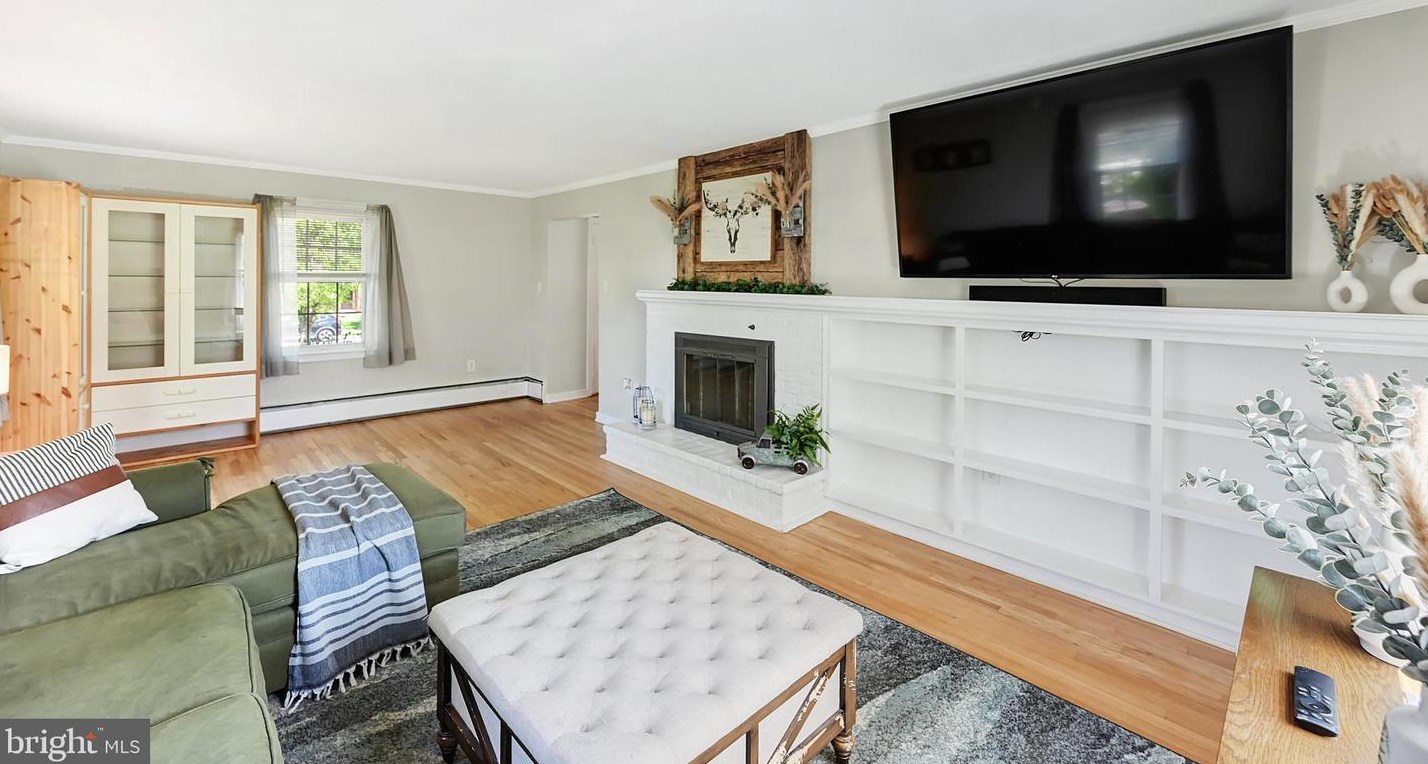 329 Clearview Rd, Hanover PA  17331-1313 exterior