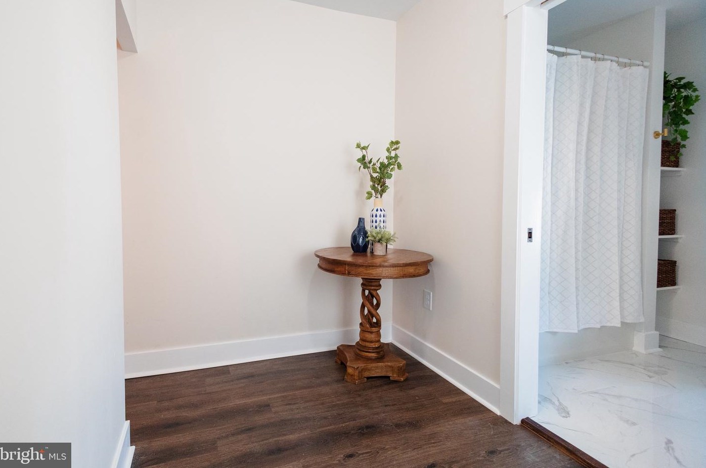 11 Pine St, Hanover PA  17331-2352 exterior