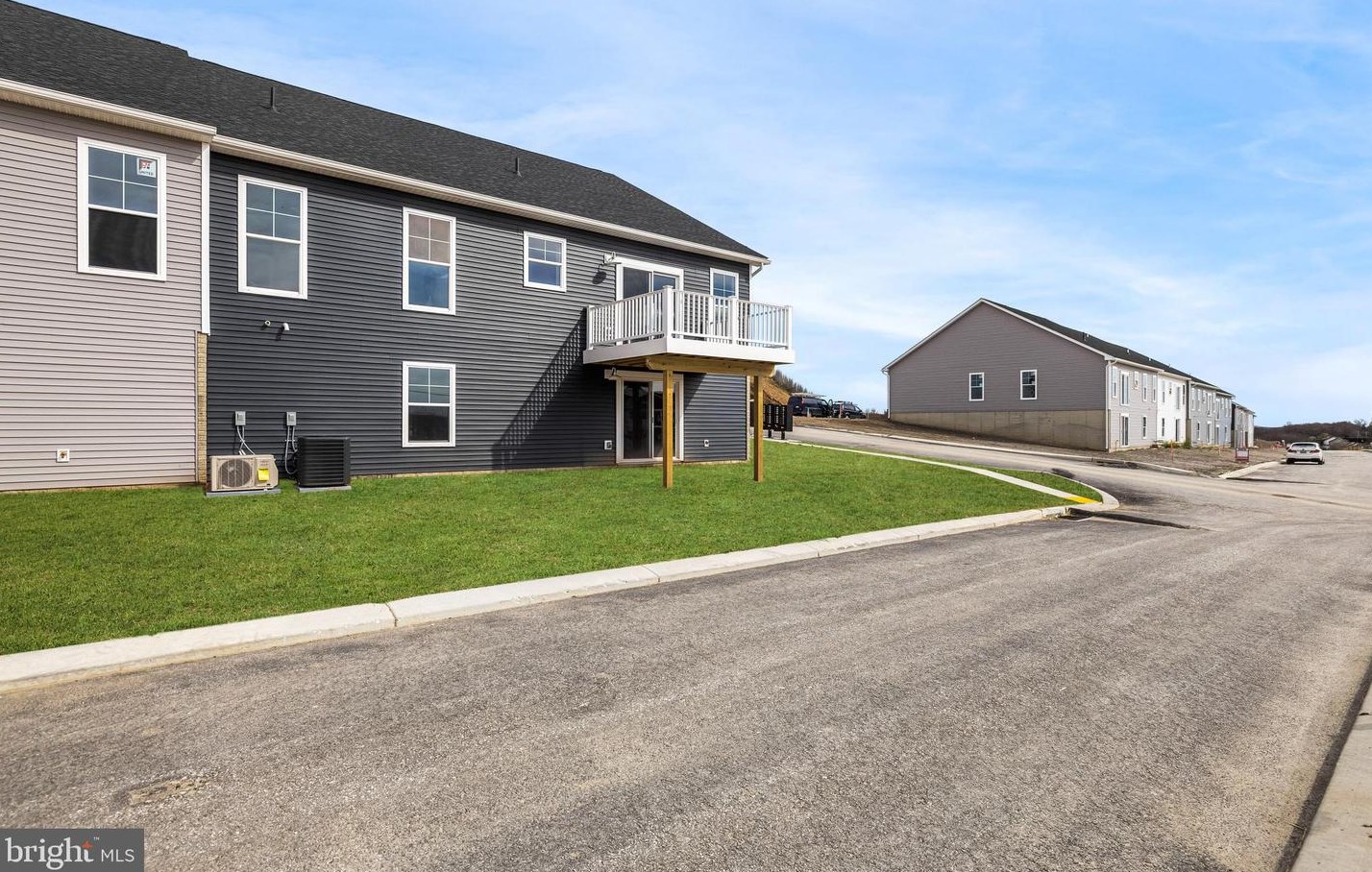 263 Ridge View Ln, Hanover PA  17331-7466 exterior