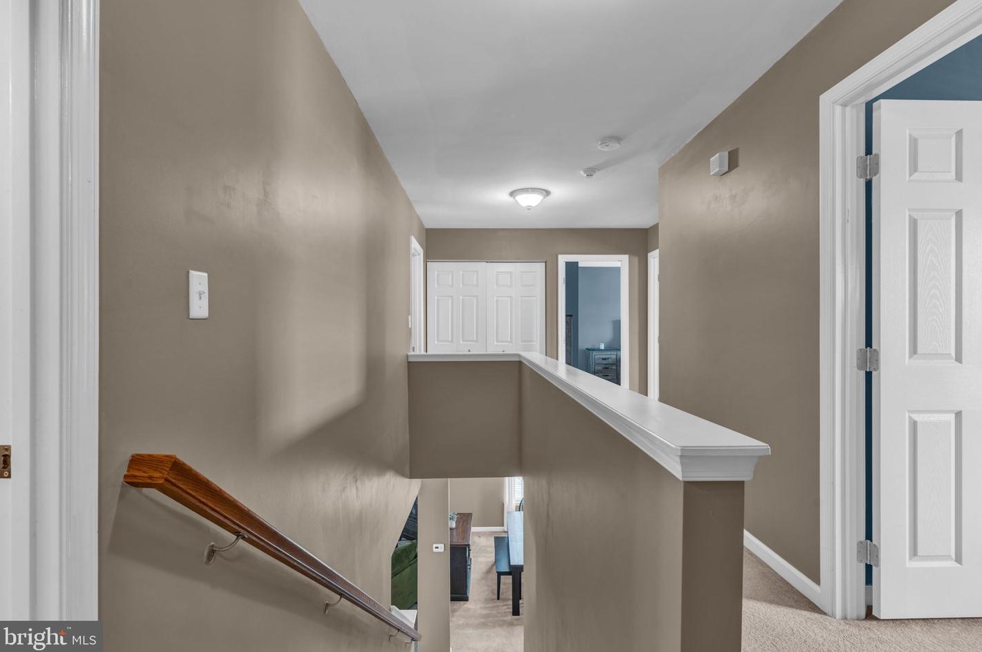 2209 Reservoir Hts Dr, Hanover PA 17331-8327 exterior