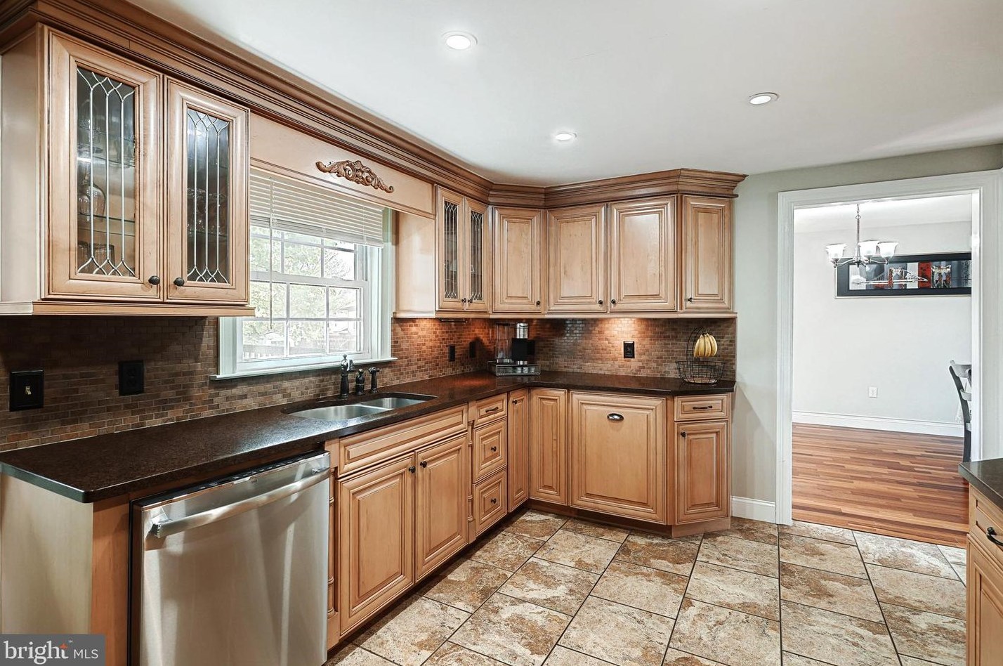 17 Campus Ave, Spring Grove PA  17362-1413 exterior