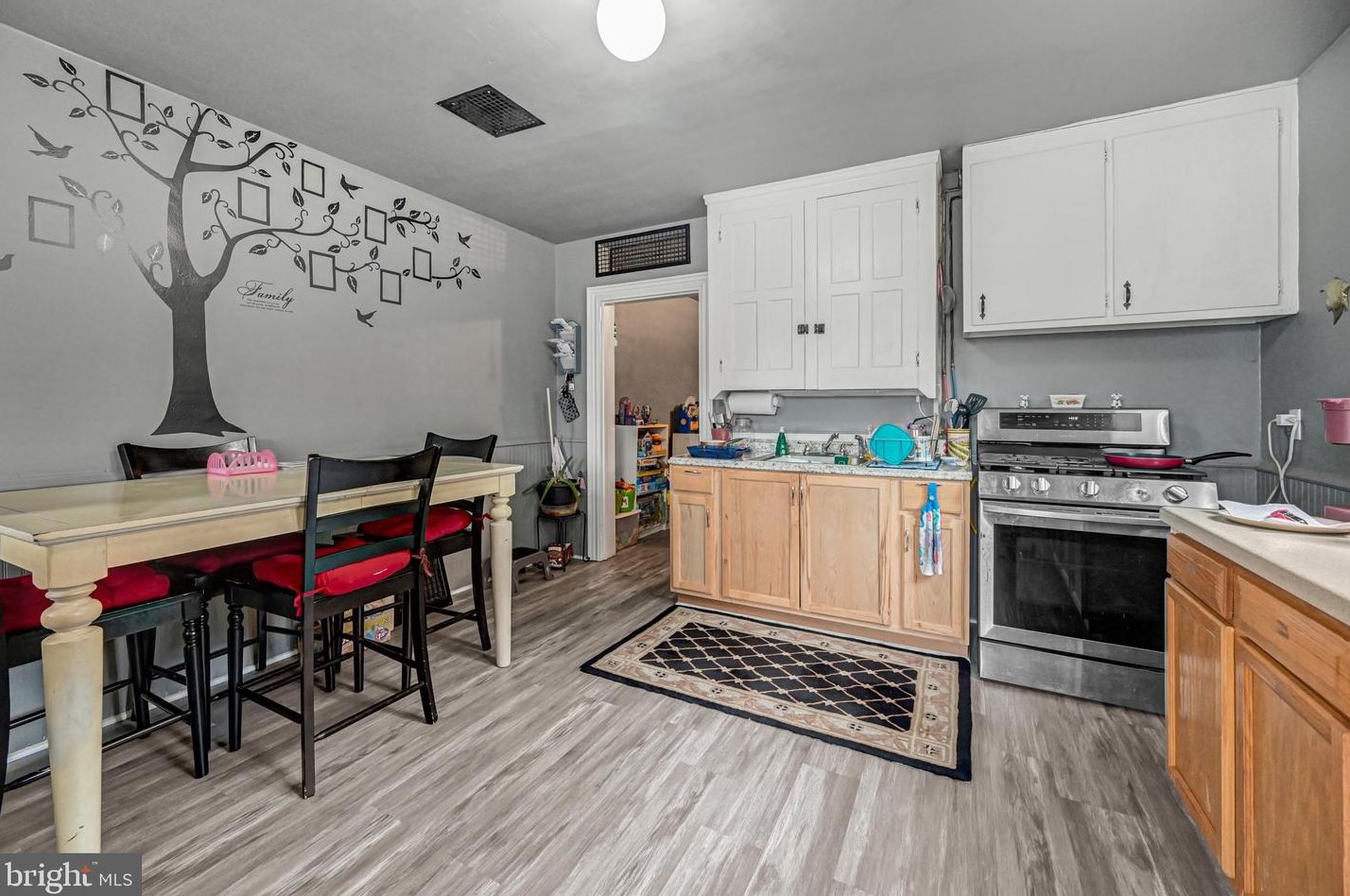 782 Baltimore St, Hanover PA 17331-3310 exterior