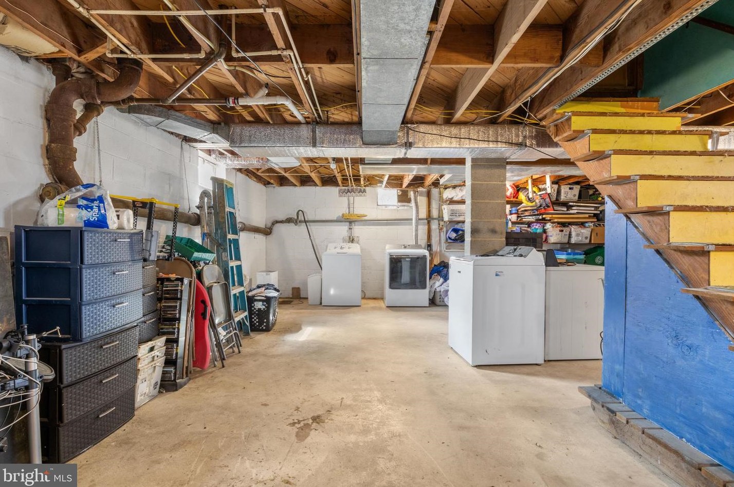 798 Fairview Dr, Hanover PA 17331-8436 exterior