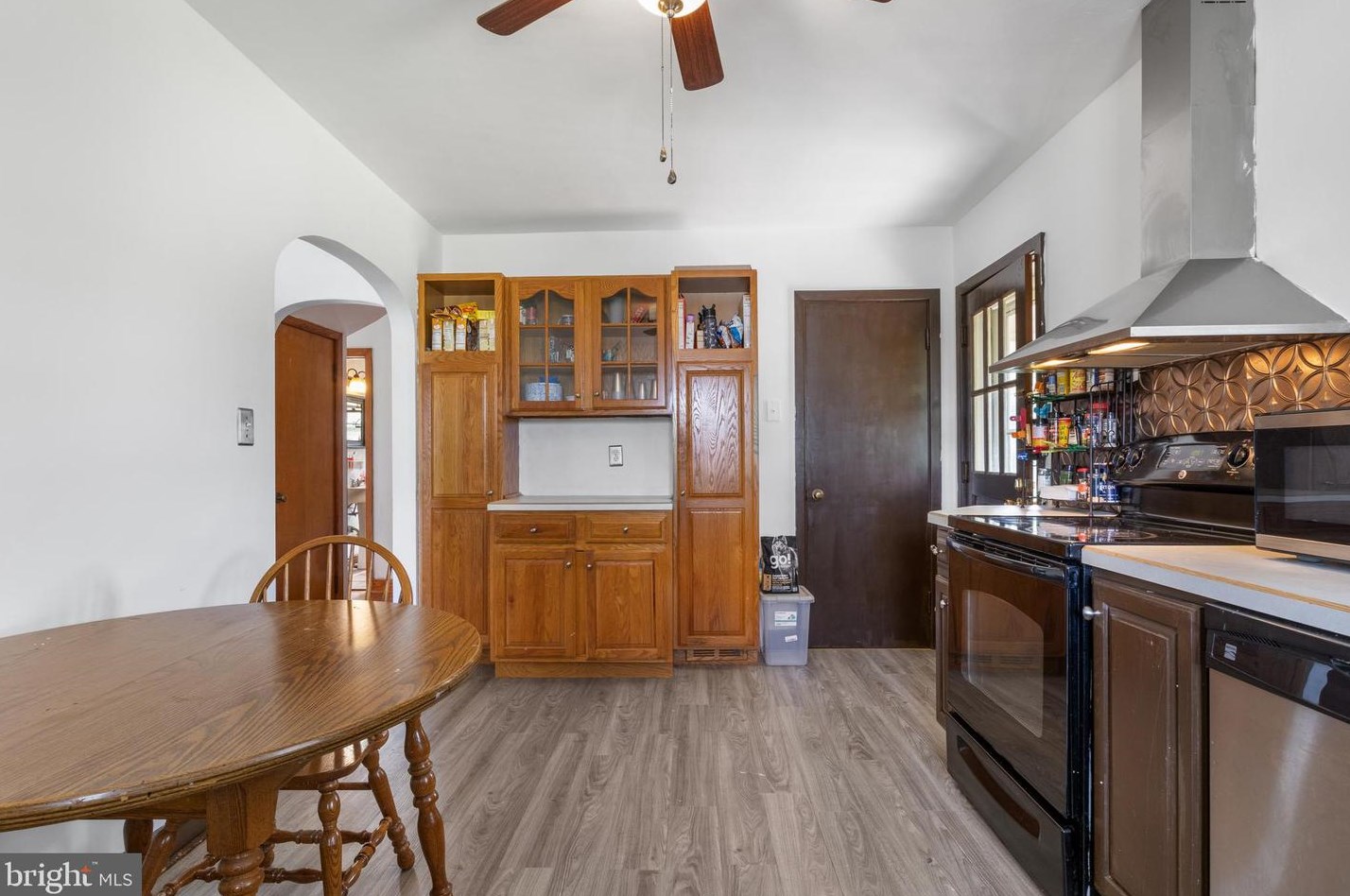 798 Fairview Dr, Hanover PA 17331-8436 exterior