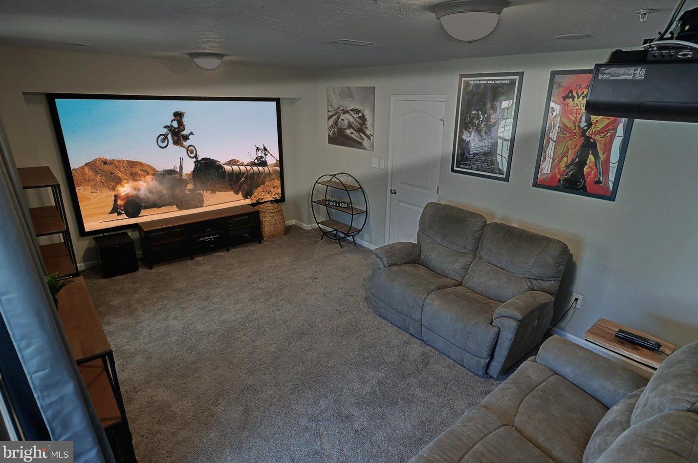 48 Overlook Dr, Hanover PA 17331-9136 exterior