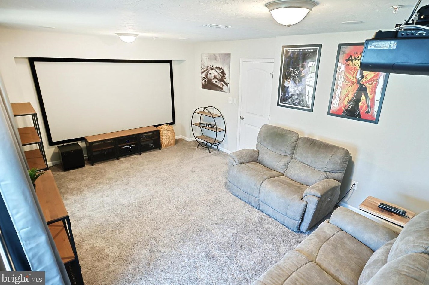 48 Overlook Dr, Hanover PA 17331-9136 exterior