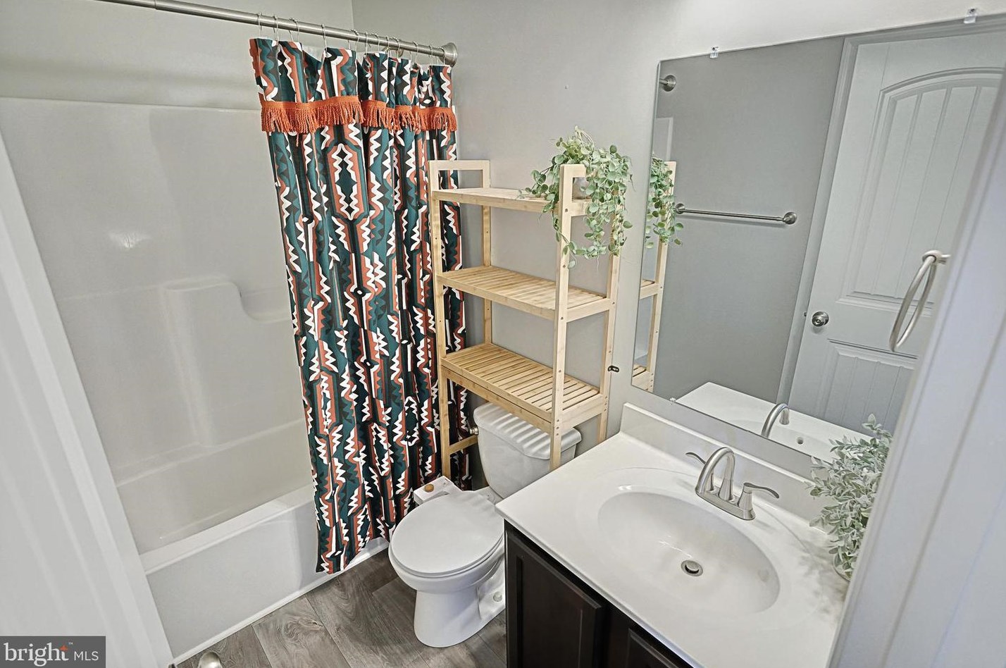 48 Overlook Dr, Hanover PA 17331-9136 exterior