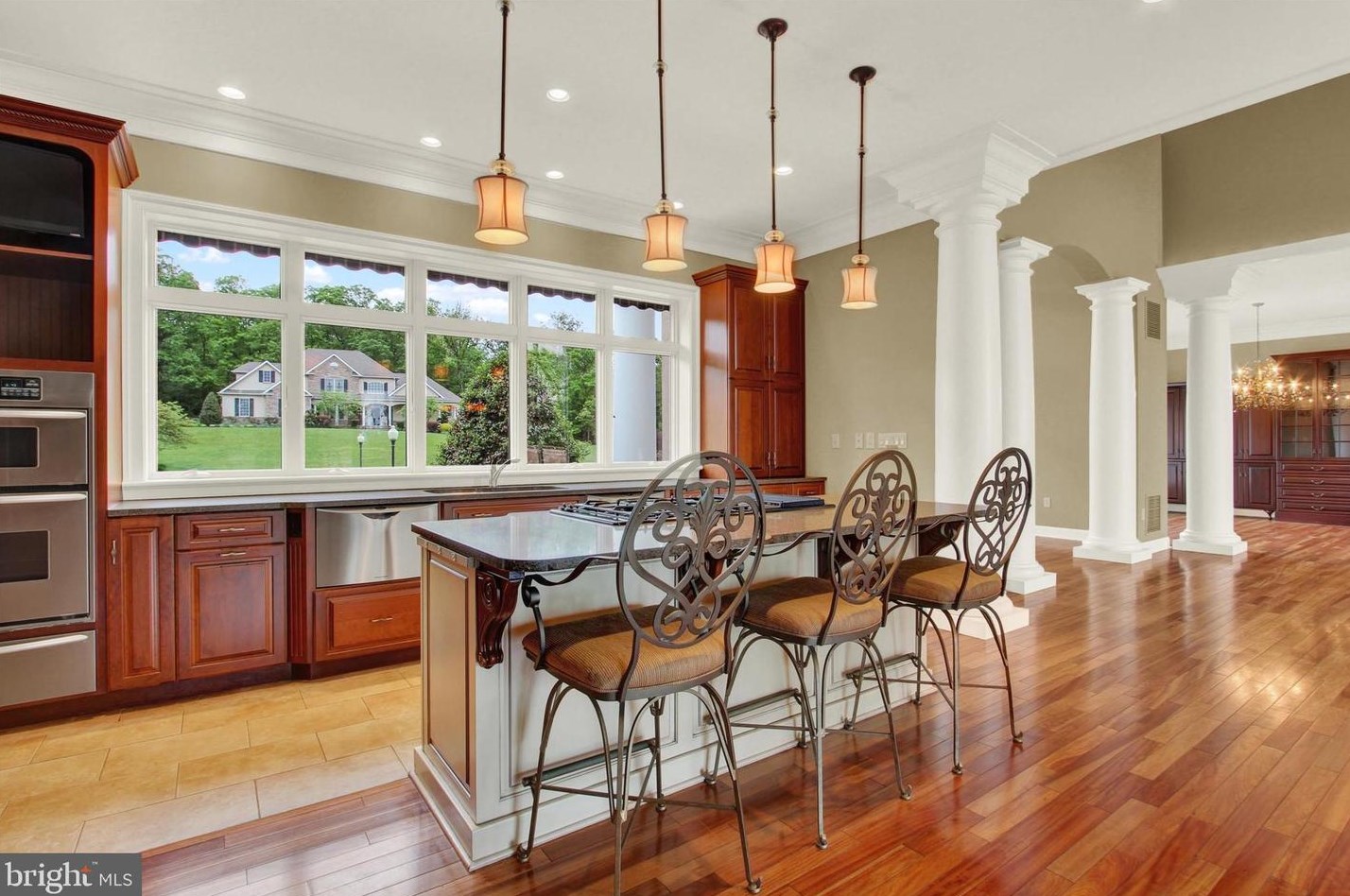 280 Thornhill Dr, Hanover PA  17331-7973 exterior