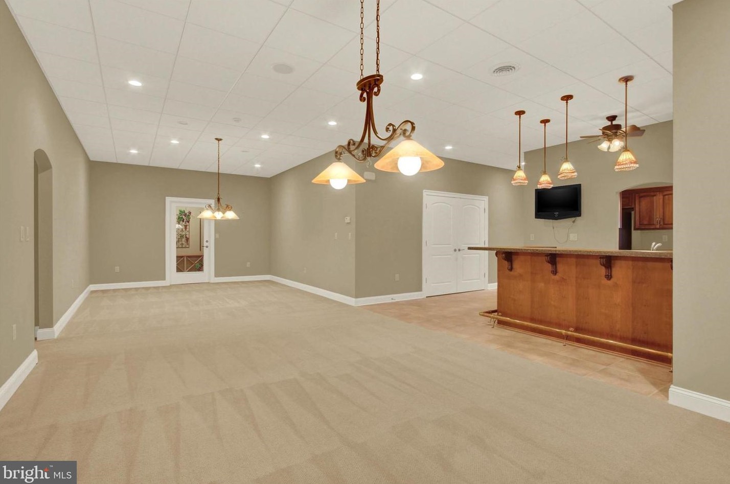 280 Thornhill Dr, Hanover PA  17331-7973 exterior