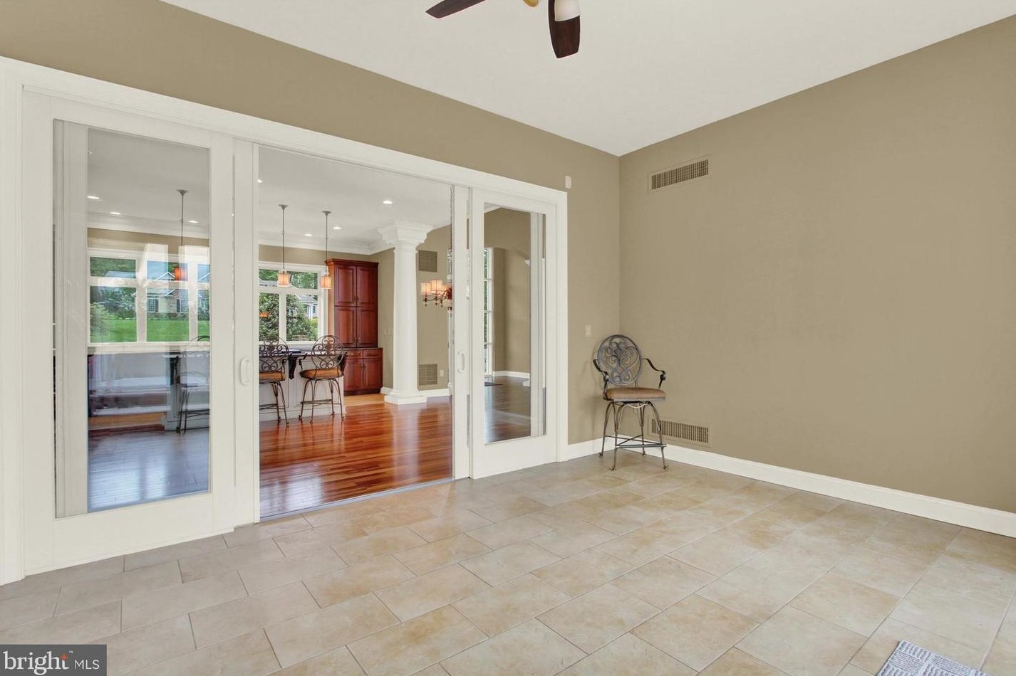 280 Thornhill Dr, Hanover PA  17331-7973 exterior