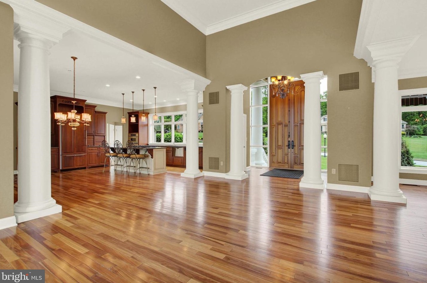 280 Thornhill Dr, Hanover PA  17331-7973 exterior