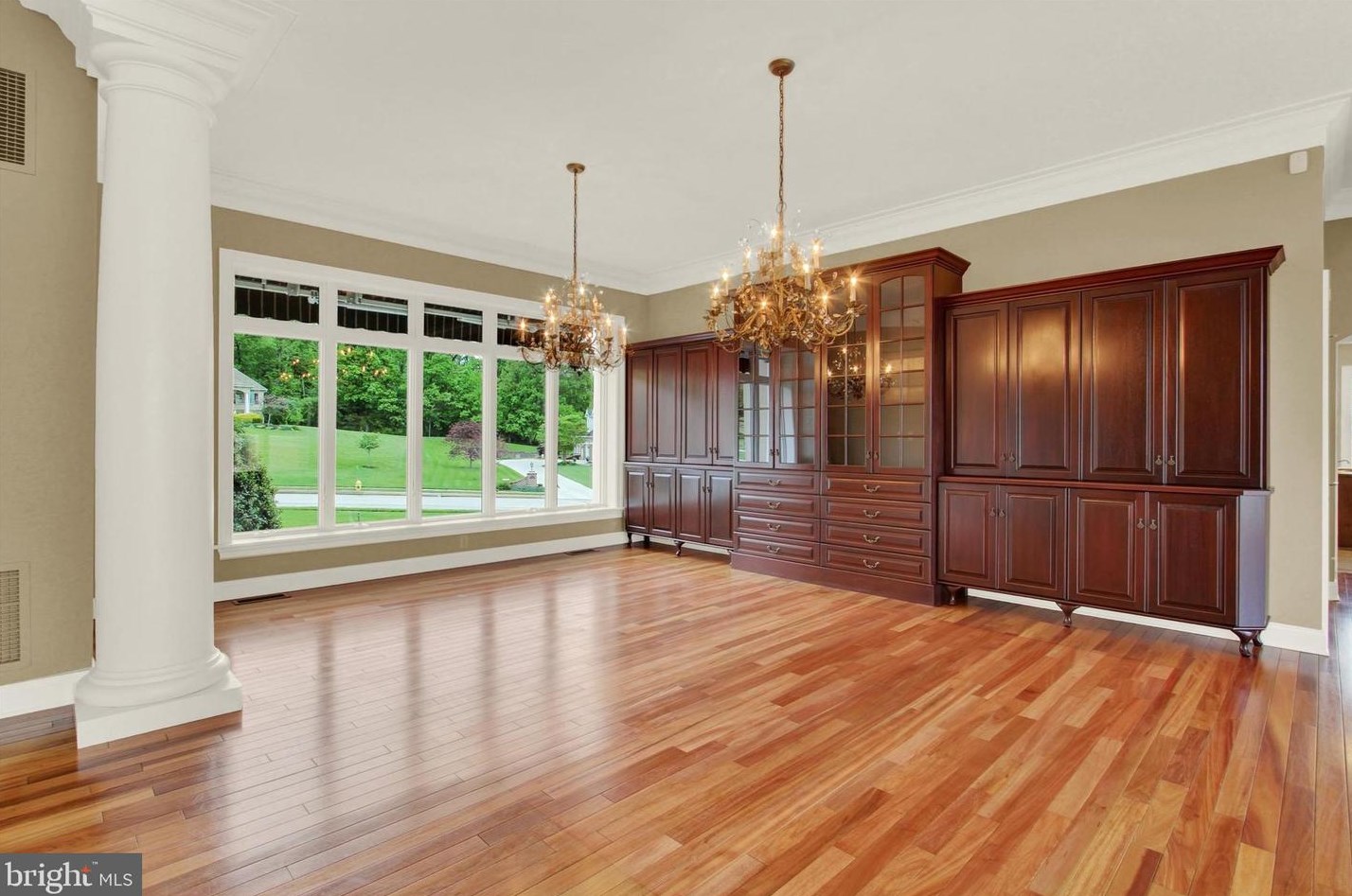 280 Thornhill Dr, Hanover PA  17331-7973 exterior