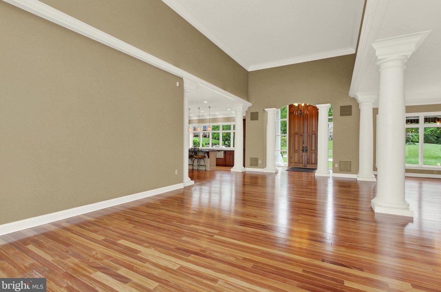 280 Thornhill Dr, Hanover PA  17331-7973 exterior