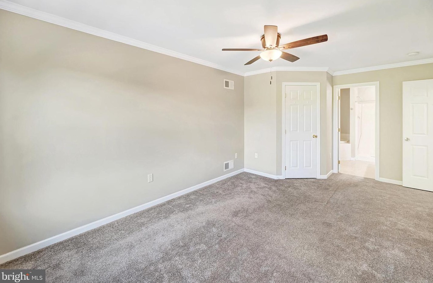 270 Thomas Armor Dr, Bittersville PA 17366-9000 exterior