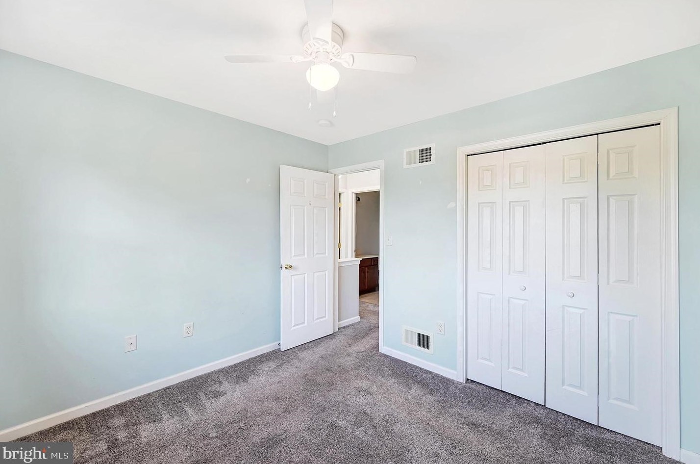 270 Thomas Armor Dr, Bittersville PA 17366-9000 exterior