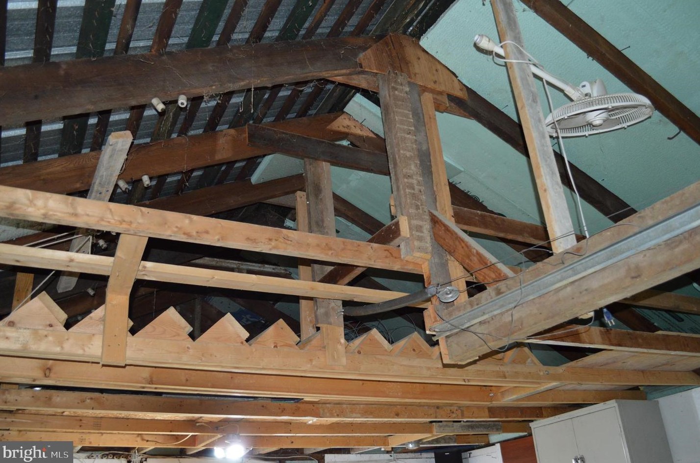 210 Charles Ave, Hanover PA 17331-3338 exterior