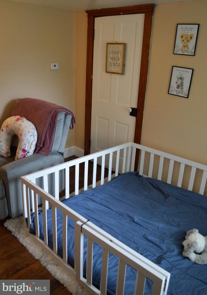 210 Charles Ave, Hanover PA 17331-3338 exterior