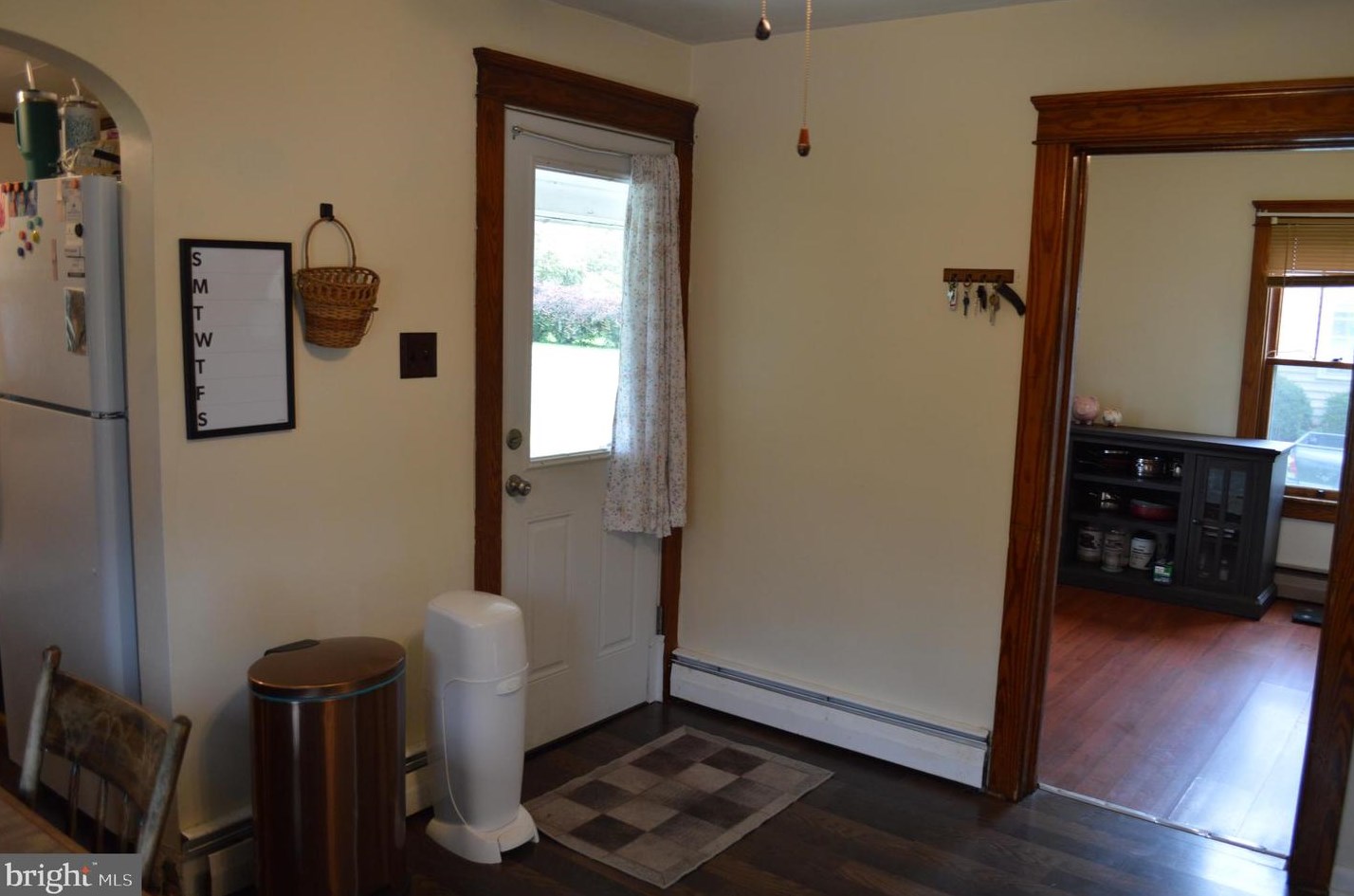 210 Charles Ave, Hanover PA 17331-3338 exterior