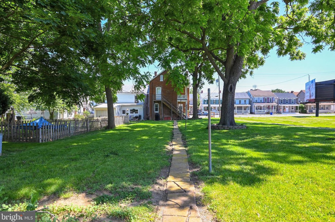 575 Baltimore St, Hanover PA 17331-3314 exterior