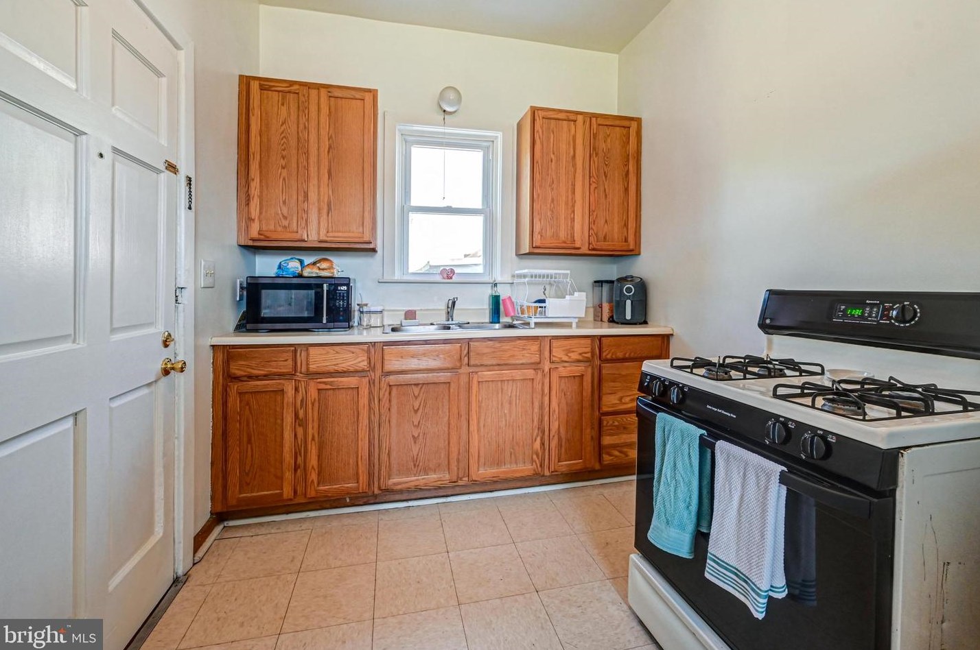 575 Baltimore St, Hanover PA 17331-3314 exterior