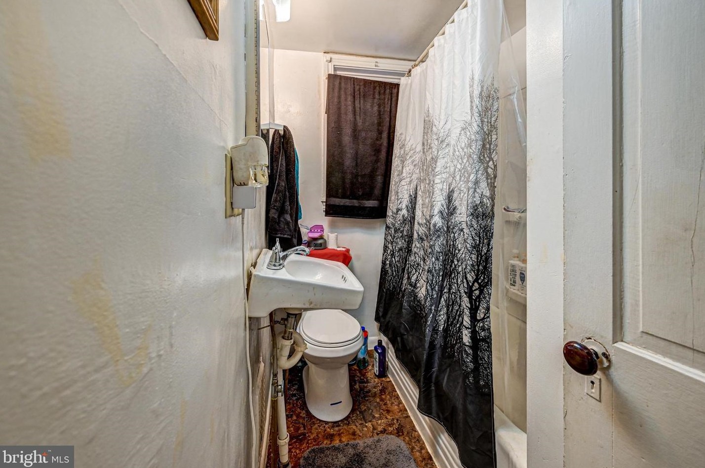 575 Baltimore St, Hanover PA 17331-3314 exterior