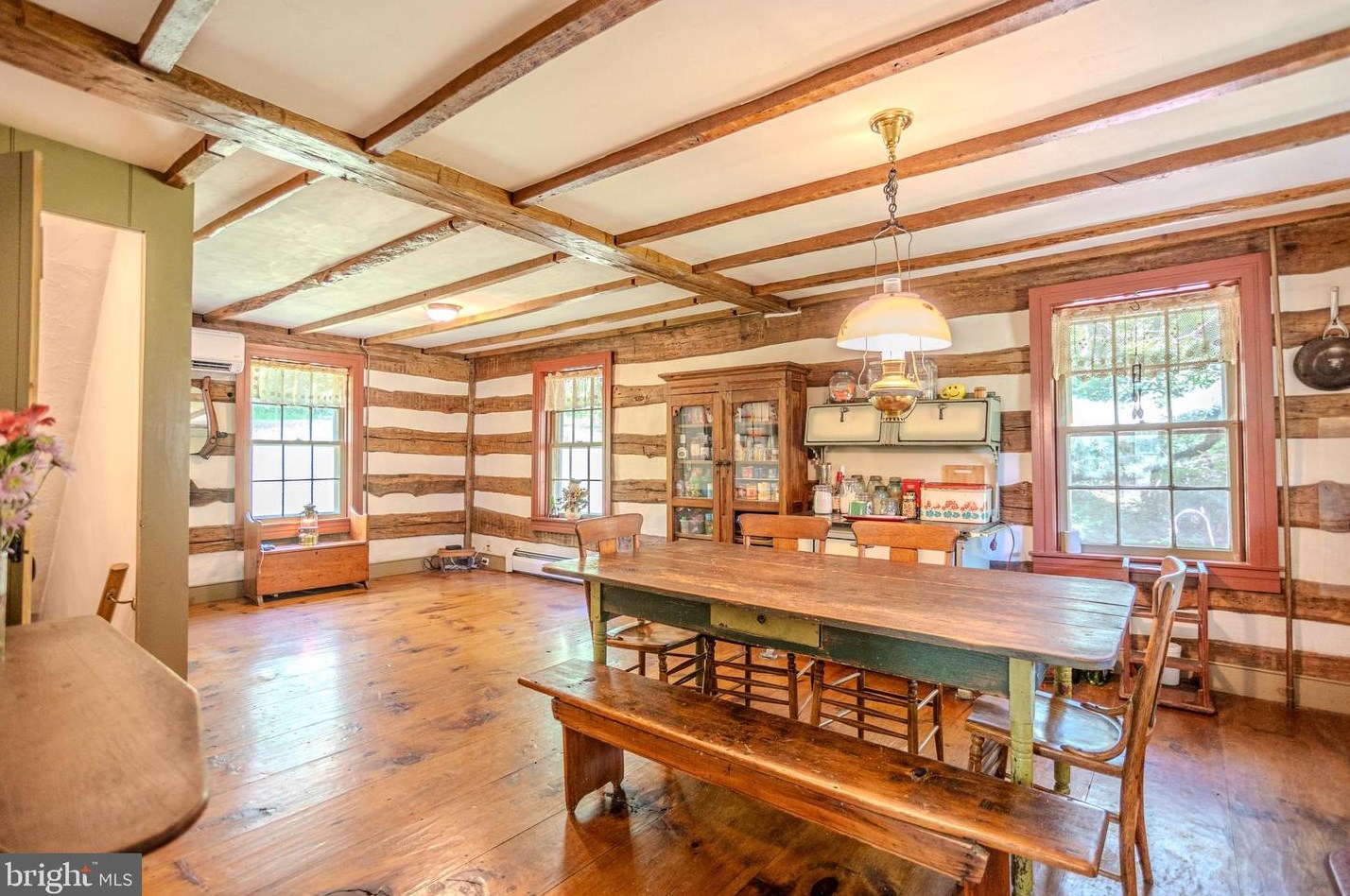 497 Laurence Dr, Hanover PA 17331-8499 exterior