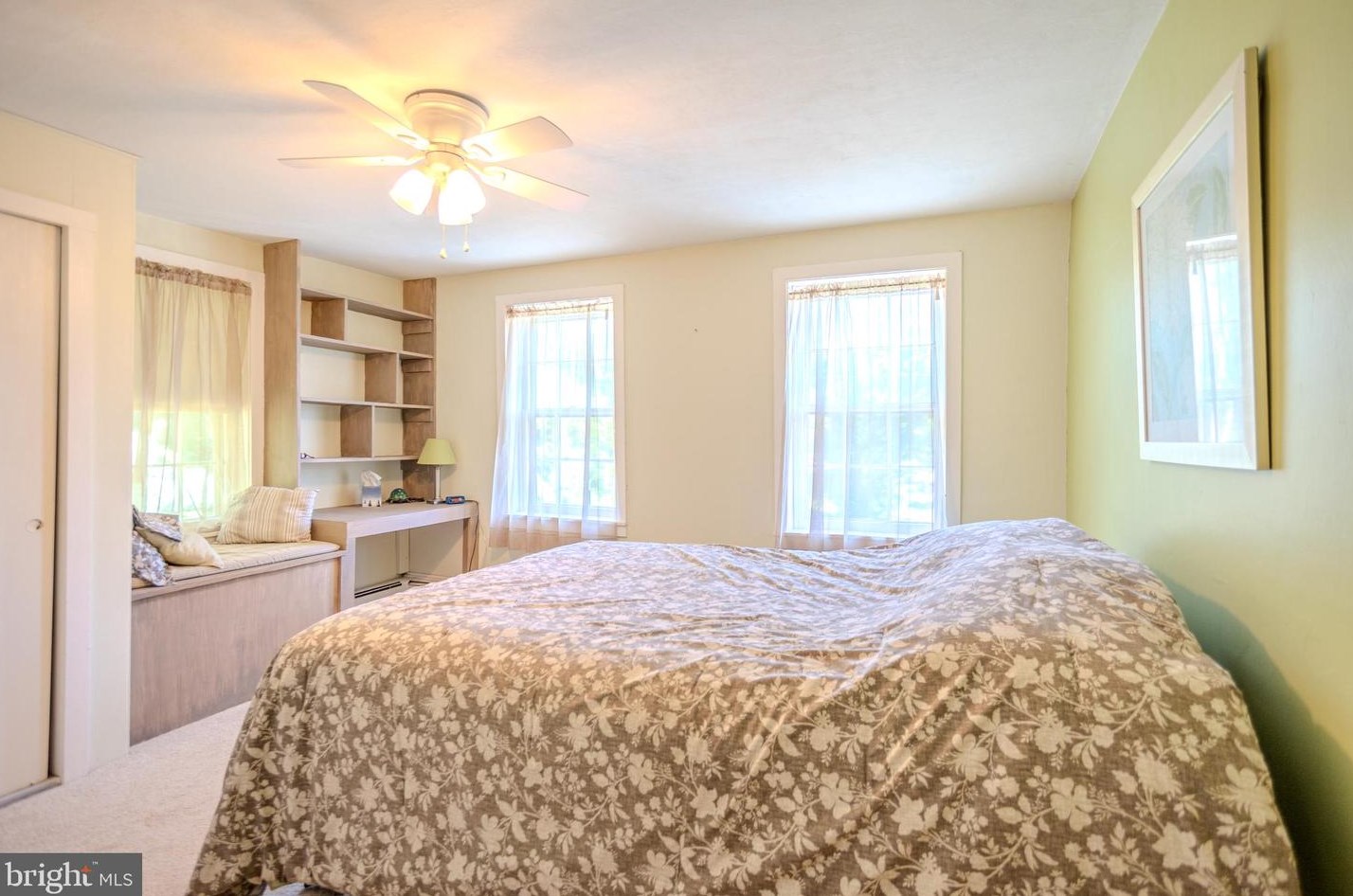 497 Laurence Dr, Hanover PA 17331-8499 exterior