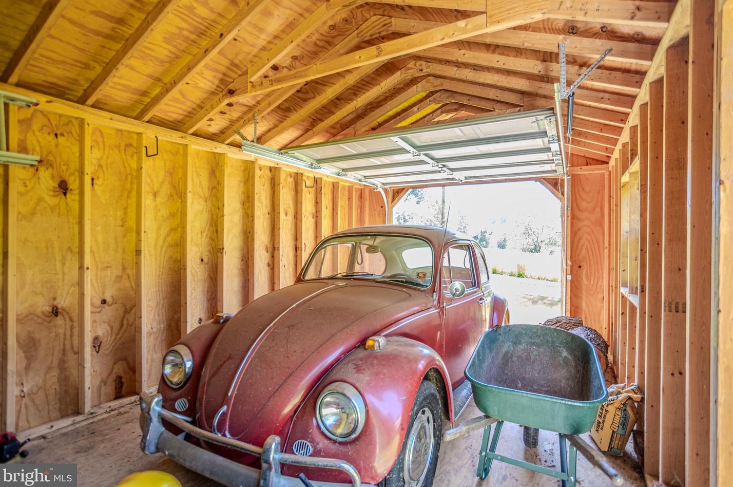 497 Laurence Dr, Hanover PA 17331-8499 exterior