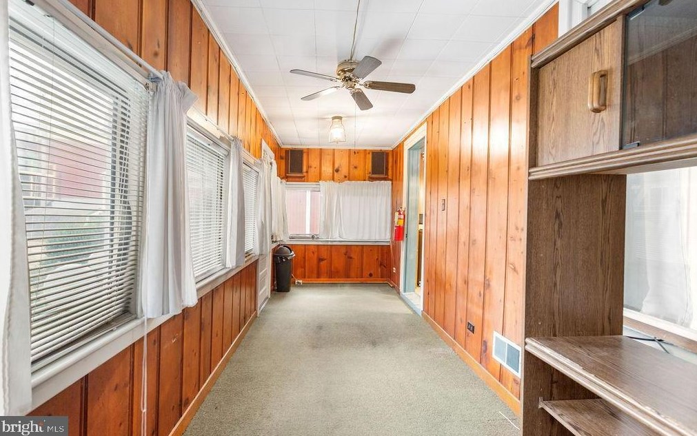 6 Penn St, Hanover PA 17331-1924 exterior