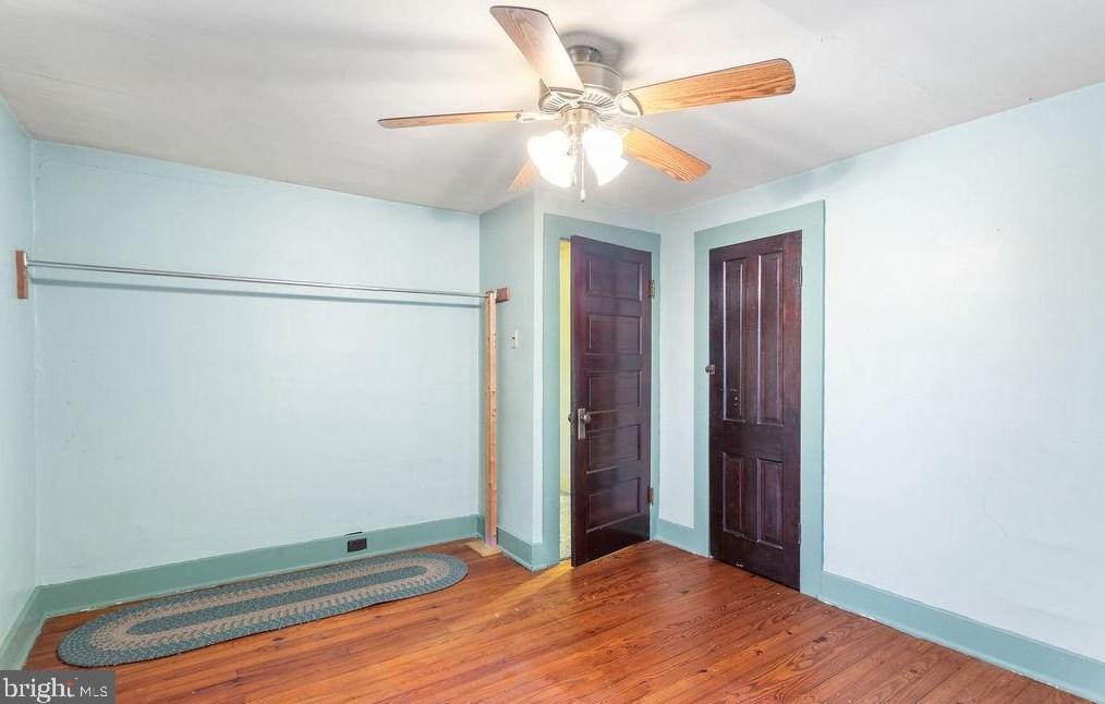 6 Penn St, Hanover PA 17331-1924 exterior