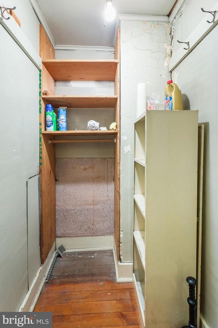 6 Penn St, Hanover PA 17331-1924 exterior