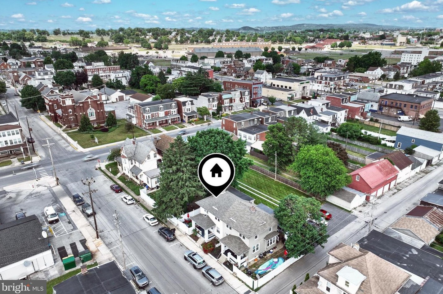 17 Adams St, York PA 17404-5301 exterior