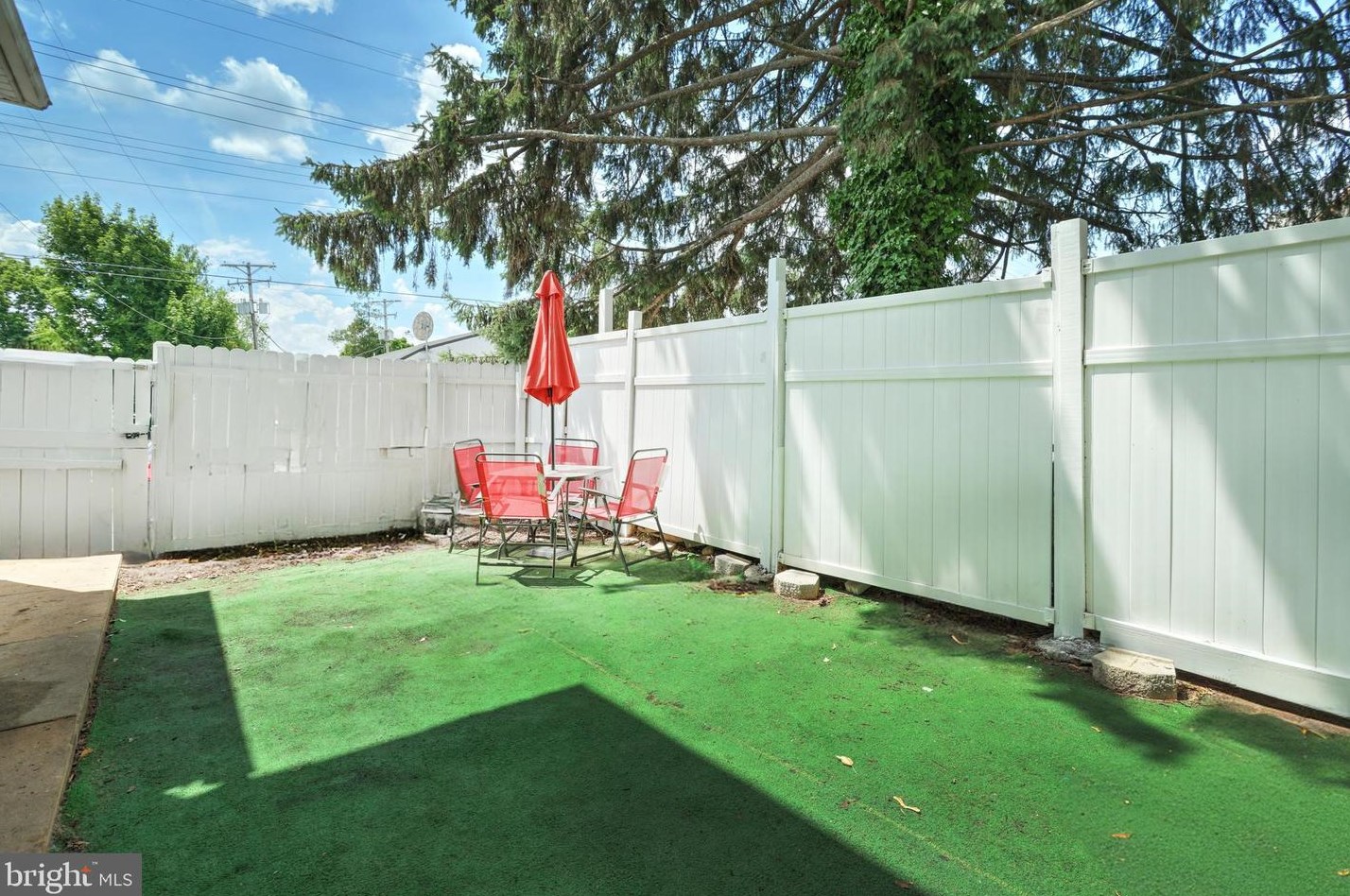 17 Adams St, York PA 17404-5301 exterior